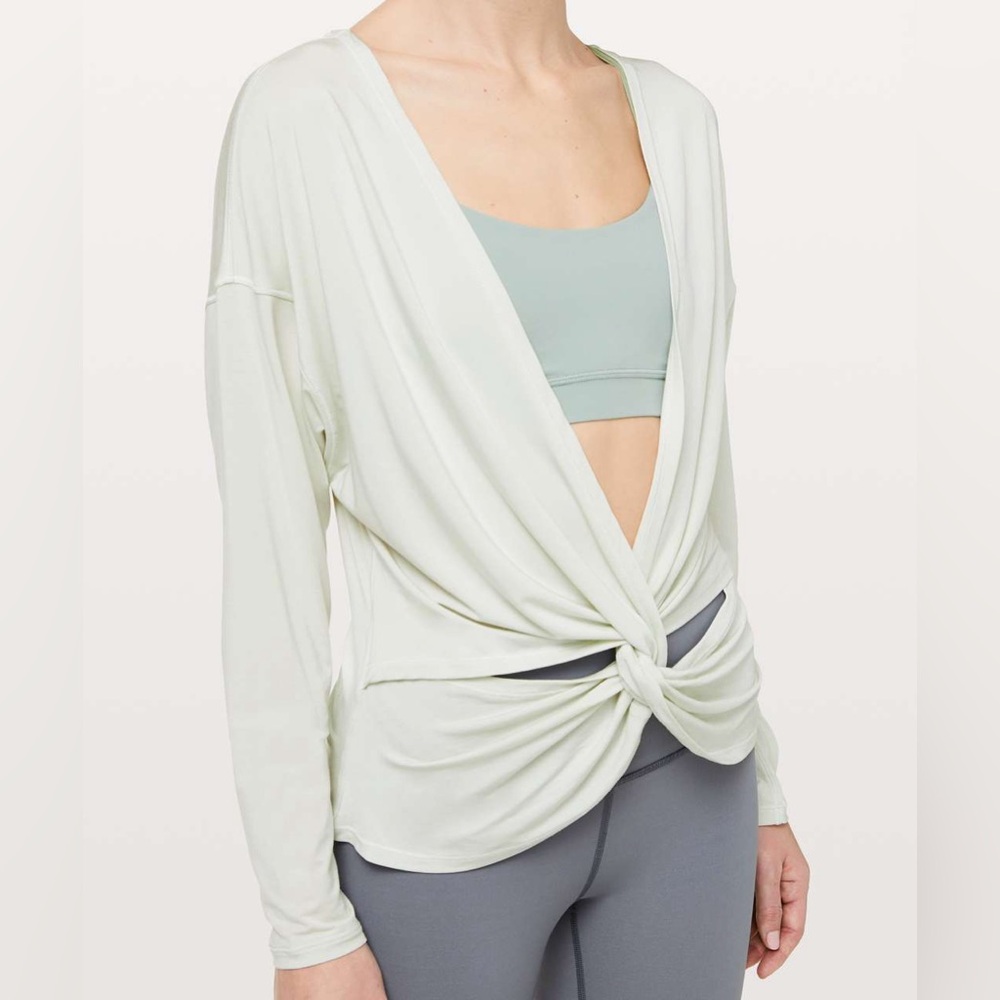LULULEMON Full of Grace Long Sleeve in Ocean Mist